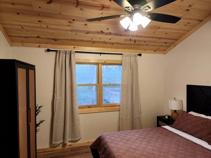 Cabins (United States of America, Carbondale, Illinois)