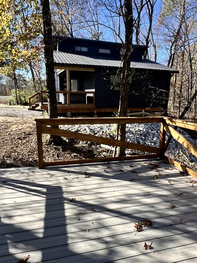 Cabins (United States of America, Carbondale, Illinois)