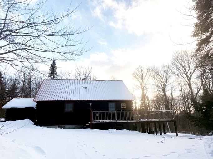 Cabins (United States of America, --, Maine)