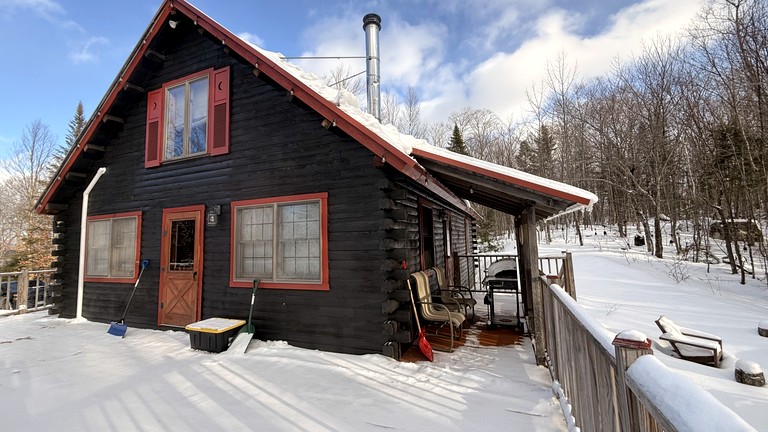 Cabins (United States of America, --, Maine)