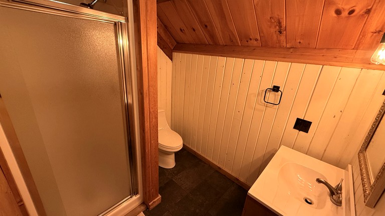 Cabins (United States of America, --, Maine)