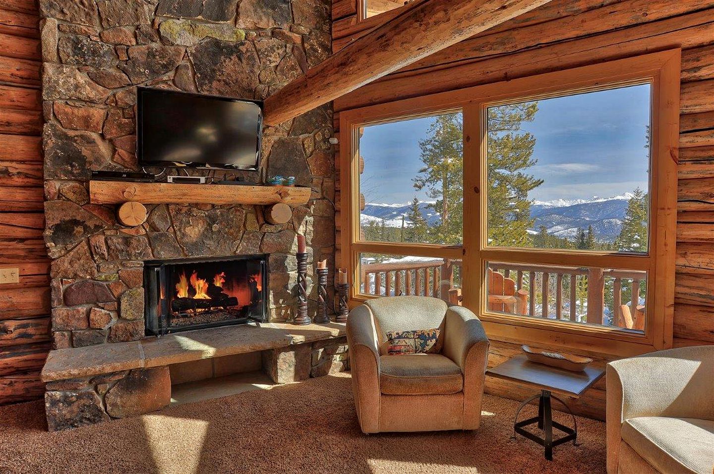 Deluxe Colorado Cabin Rental in the Rockies for a Breckenridge Vacation