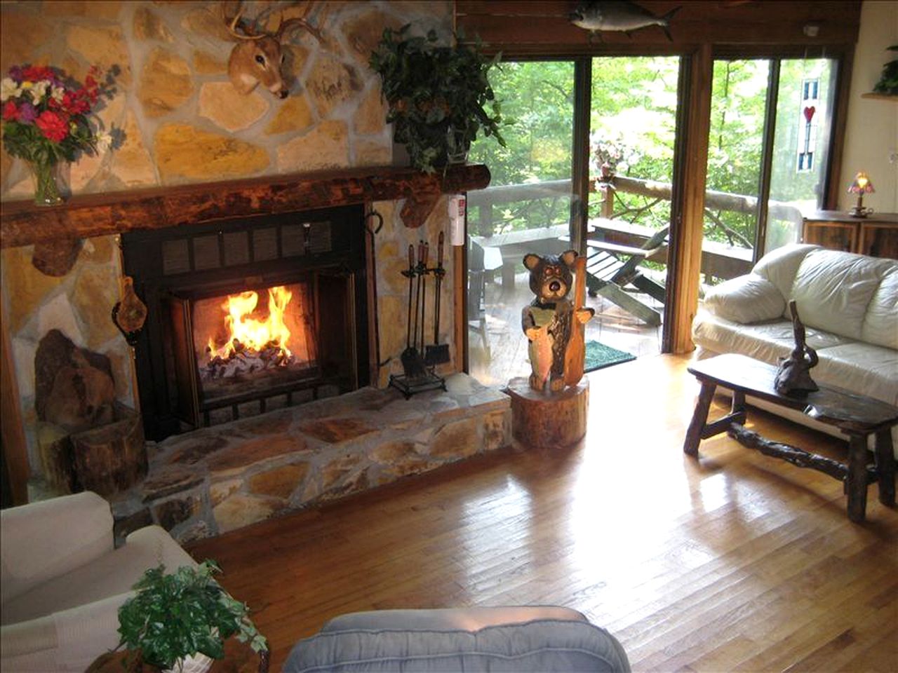 Cabin on Lake Jocassee, South Carolina