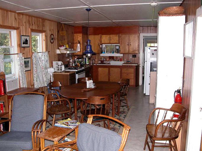 Cottages (West Swanton, Vermont, United States)