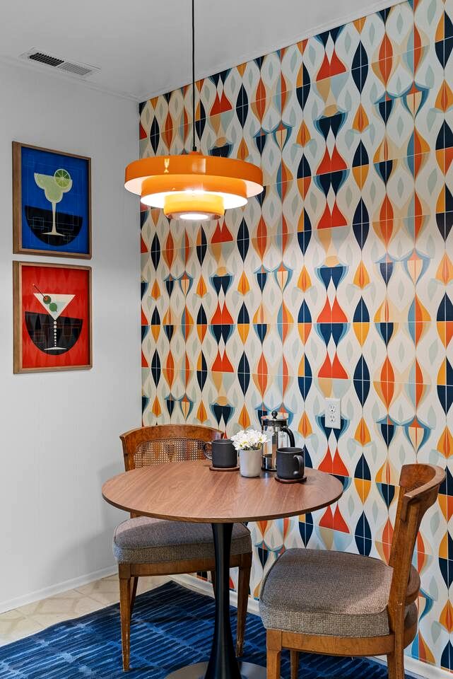 Design-Forward Mid-Century Home with Cozy Lounge Atmosphere in Clallam County, Washington