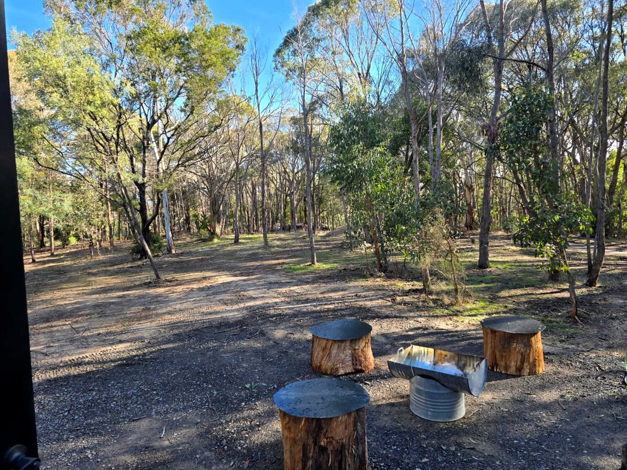 Secluded Tiny House Farm Stay with Wildlife Views near Macedon, Victoria