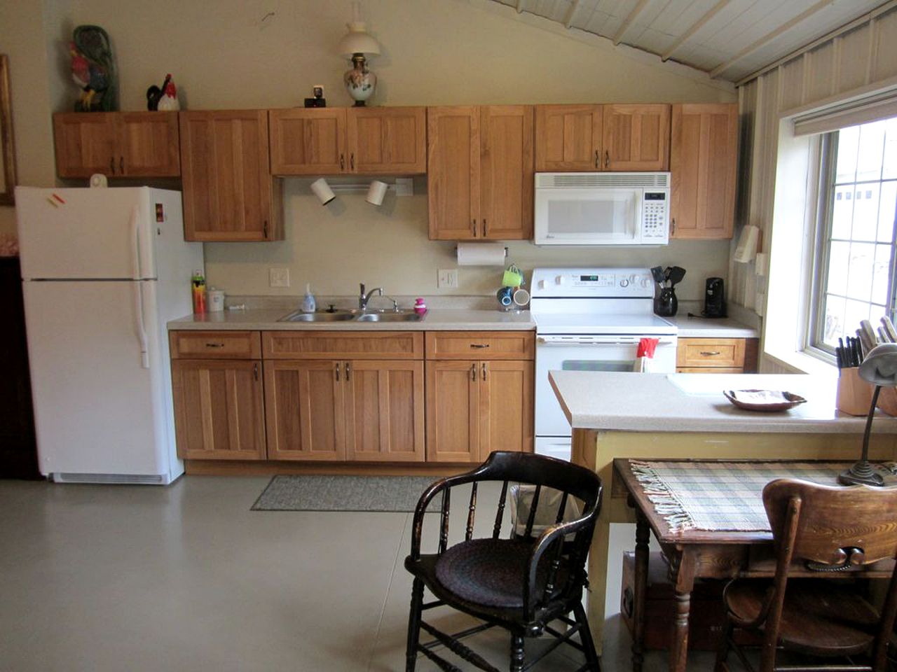 Serene Mountain Vacation Rental for Two in Nemo, South Dakota