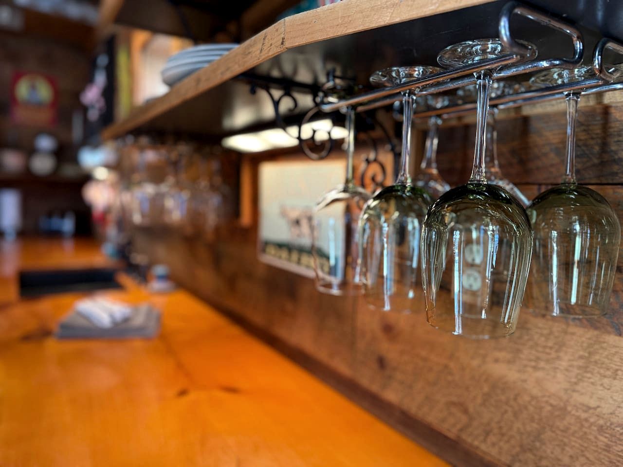 Peaceful Mountain Treehouse Oasis with Fire Pit & Gardens near Black Mountain in Jackson, New Hampshire