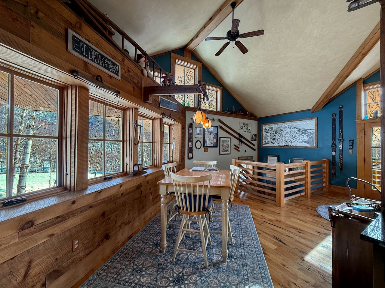 Peaceful Mountain Treehouse Oasis with Fire Pit & Gardens near Black Mountain in Jackson, New Hampshire
