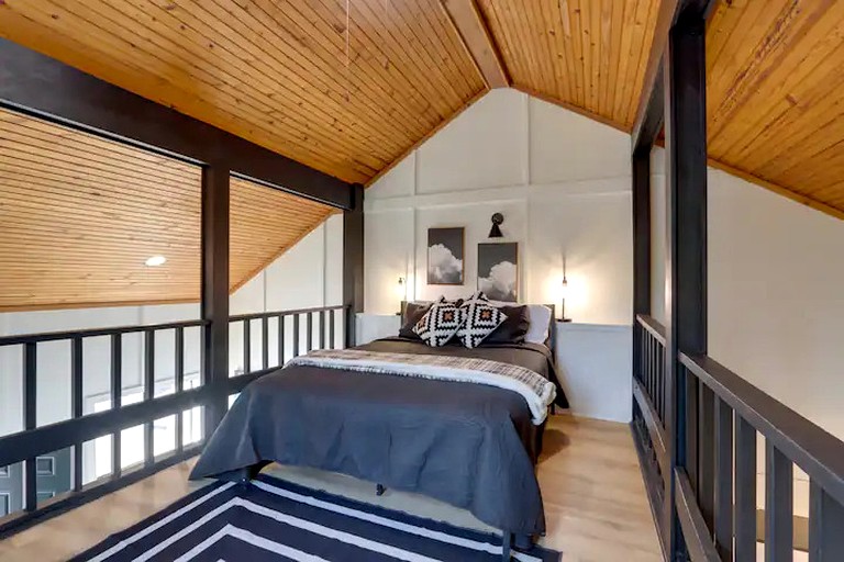 Cabins (United States of America, Gentry, Arkansas)