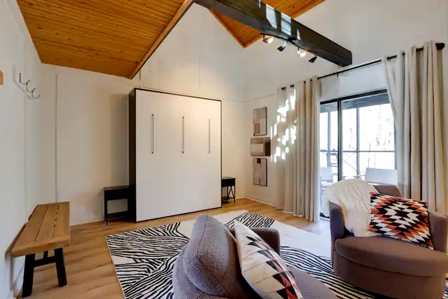 Secluded Studio Getaway with Outdoor Living and Trails Near Siloam Springs, Gentry, AR