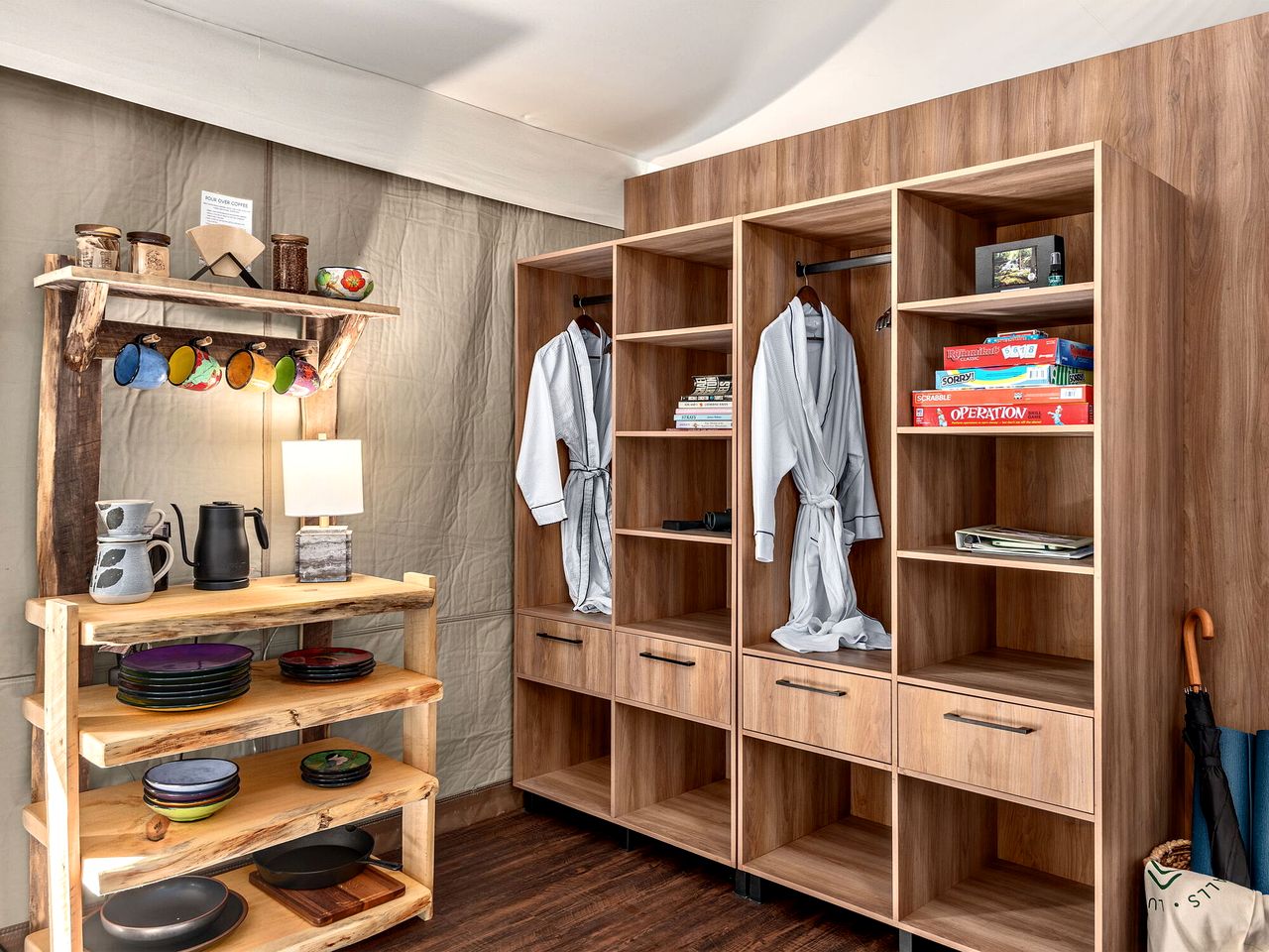 Luxury Tree Tent with Soaking Tub & Pizza Oven Near Waterfalls, Zirconia, North Carolina