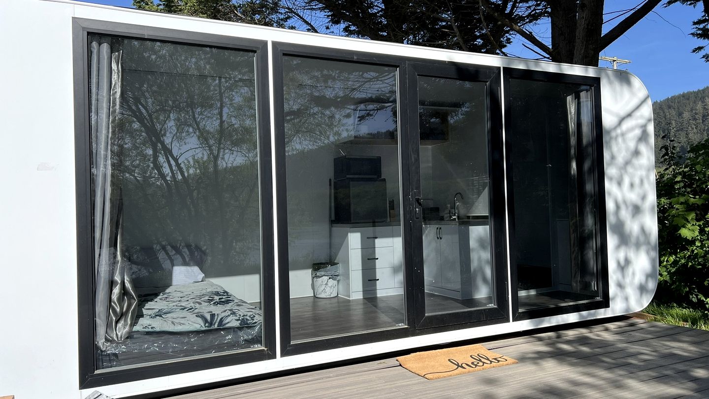 Sleek and Modern Glamping Pod in Klamath, Perfect for a Getaway near the Pacific Ocean