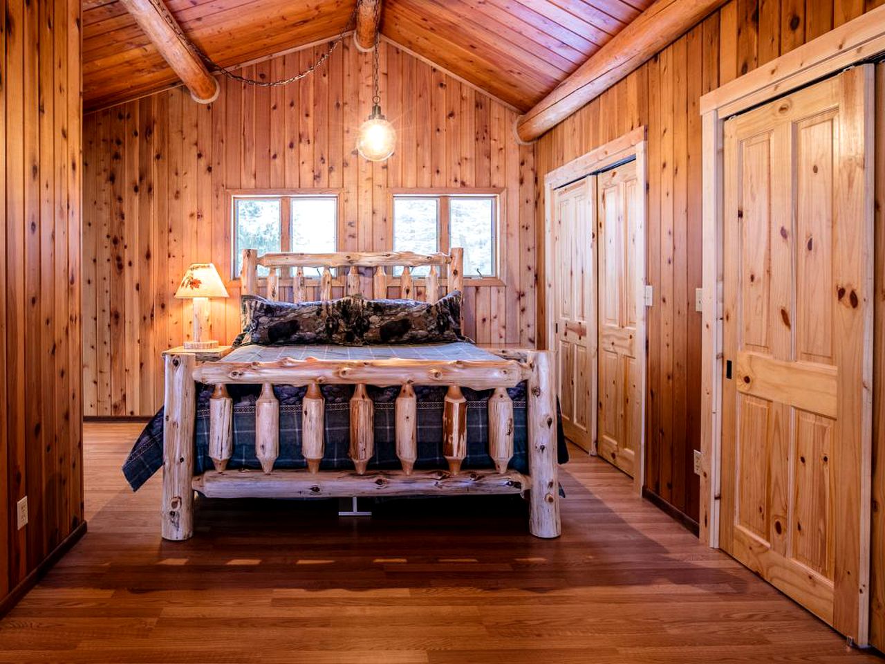 Luxury Camping in Lakeside, Montana