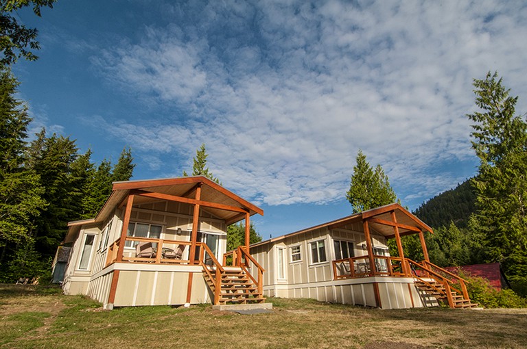 Cottages (Blind Channel, British Columbia, Canada)