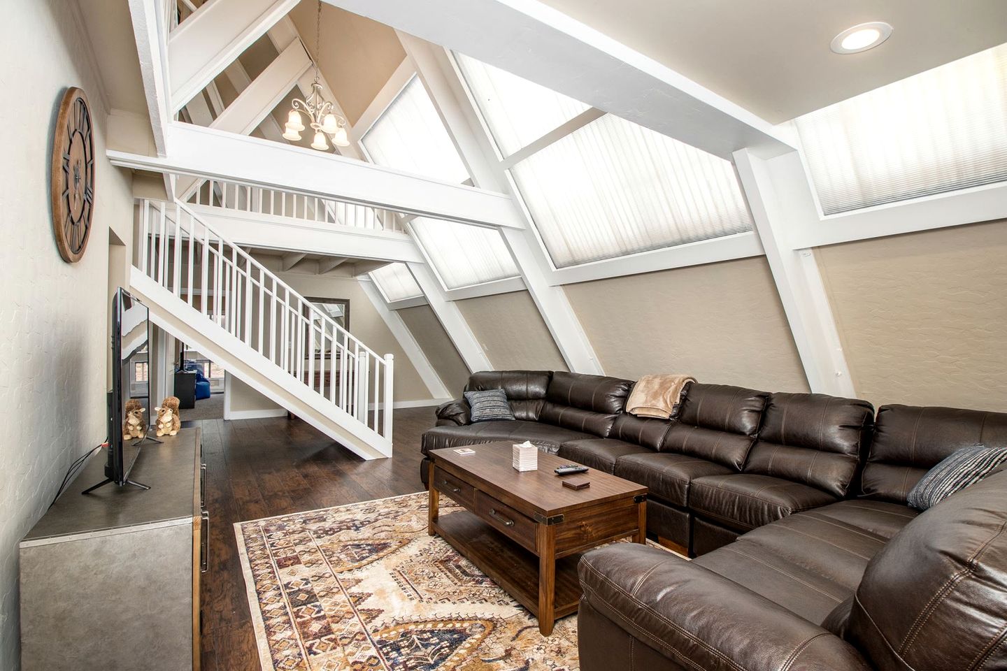 Stunning A-Frame with Fire Pit and Game Room for Large Family Holiday to Flagstaff, Arizona