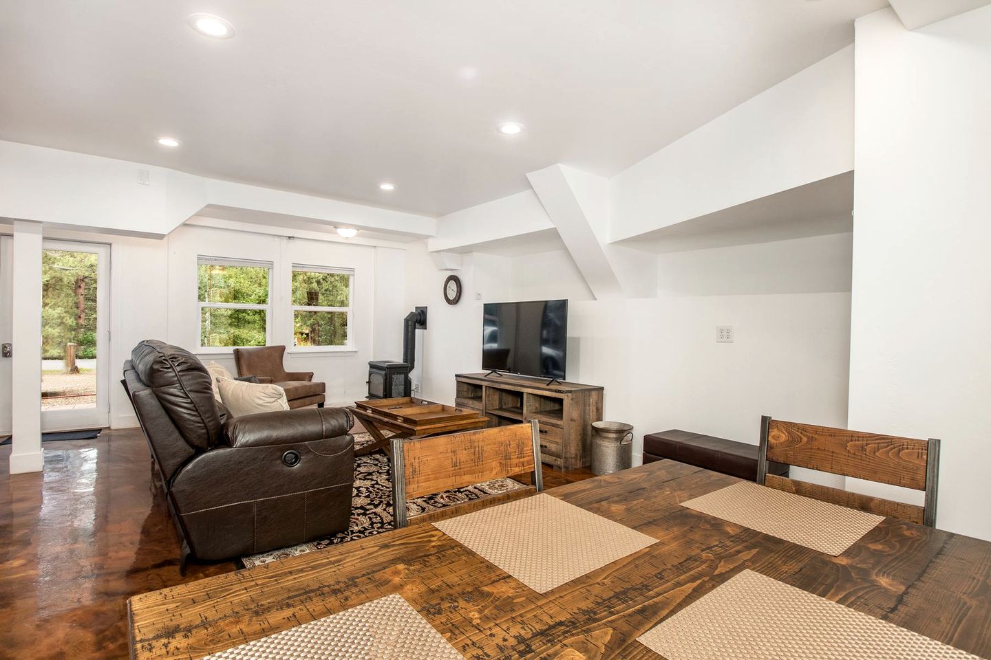 Stunning A-Frame with Fire Pit and Game Room for Large Family Holiday to Flagstaff, Arizona