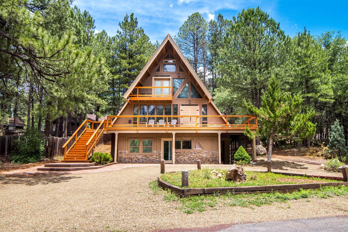 Stunning A-Frame with Fire Pit and Game Room for Large Family Holiday to Flagstaff, Arizona