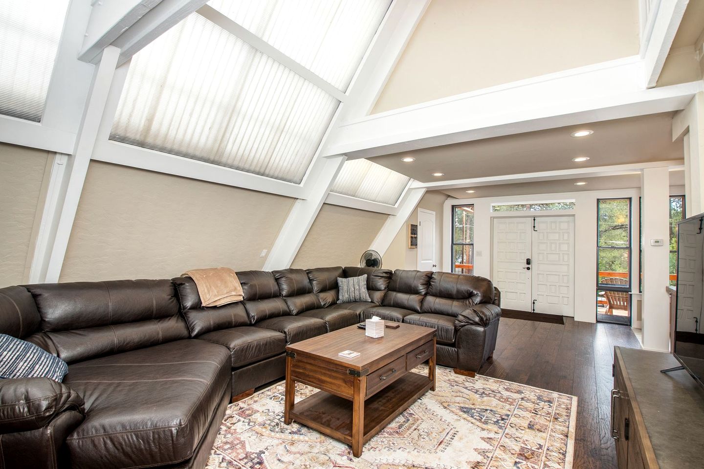 Stunning A-Frame with Fire Pit and Game Room for Large Family Holiday to Flagstaff, Arizona