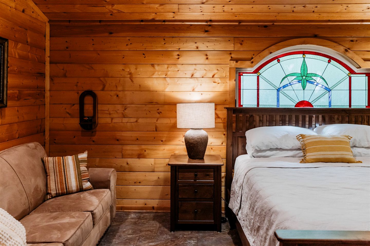 Blowing Rock Getaway: Pet-Friendly Cabin for a Peaceful Mountain Retreat