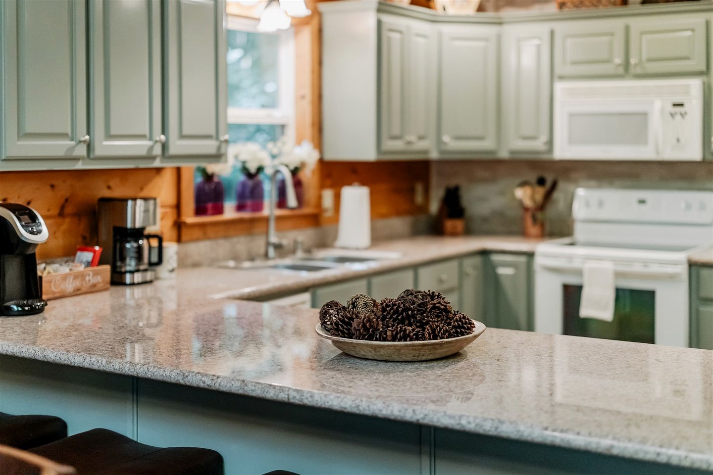 Blowing Rock Getaway: Pet-Friendly Cabin for a Peaceful Mountain Retreat