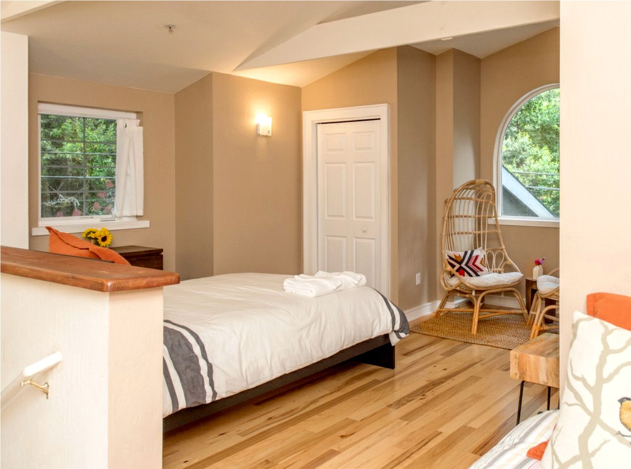 Quirky Pet-Friendly Cabin Rental Perfect for Glamping in Northern California