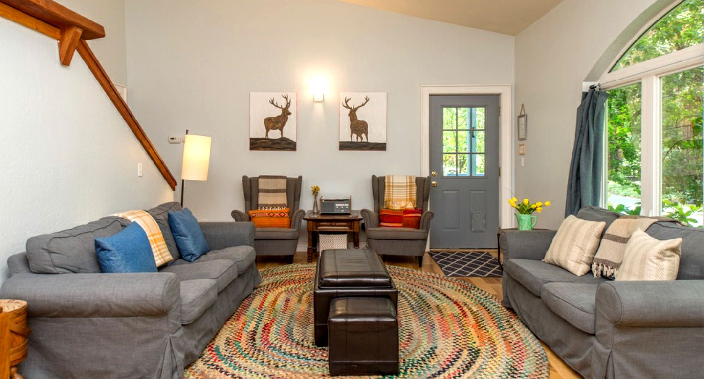 Quirky Pet-Friendly Cabin Rental Perfect for Glamping in Northern California