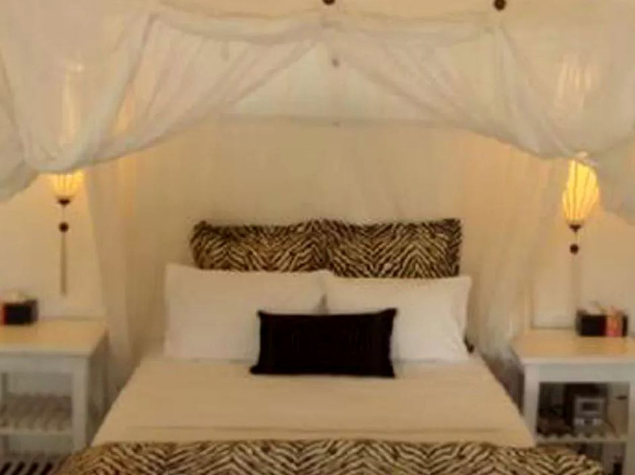 Luxurious Villa Rental with Spa Bath for Romantic Getaway in Daylesford, Victoria