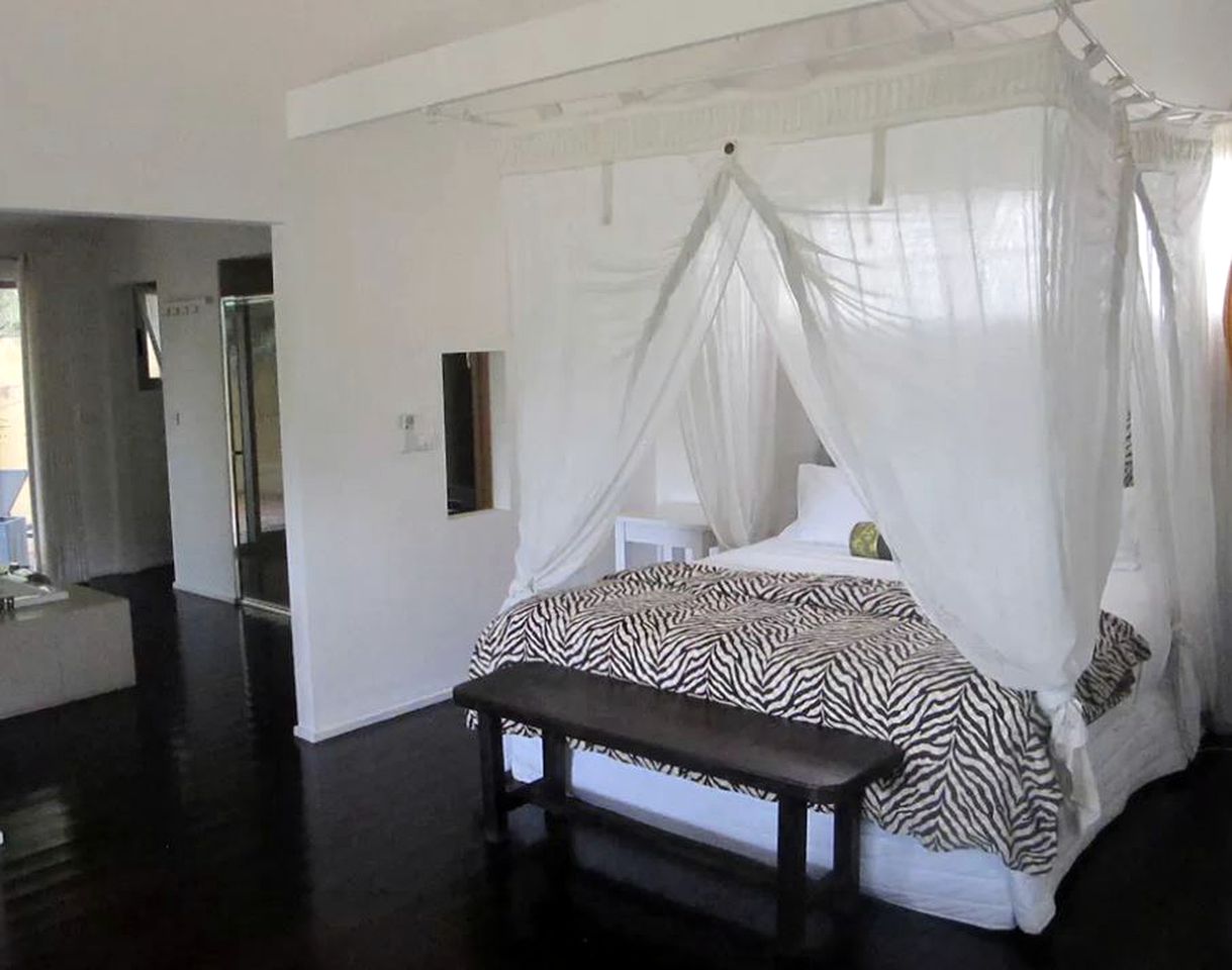 Romantic Cabin Retreat for Two in Hepburn Springs, Victoria