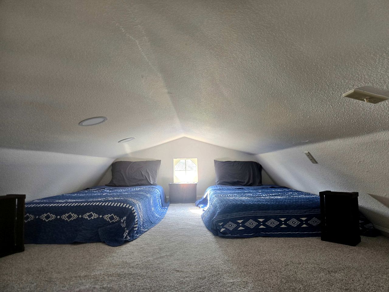 Cozy Lakefront Cabin with Private Beach Access Near Little Elm Beach, Little Elm TX