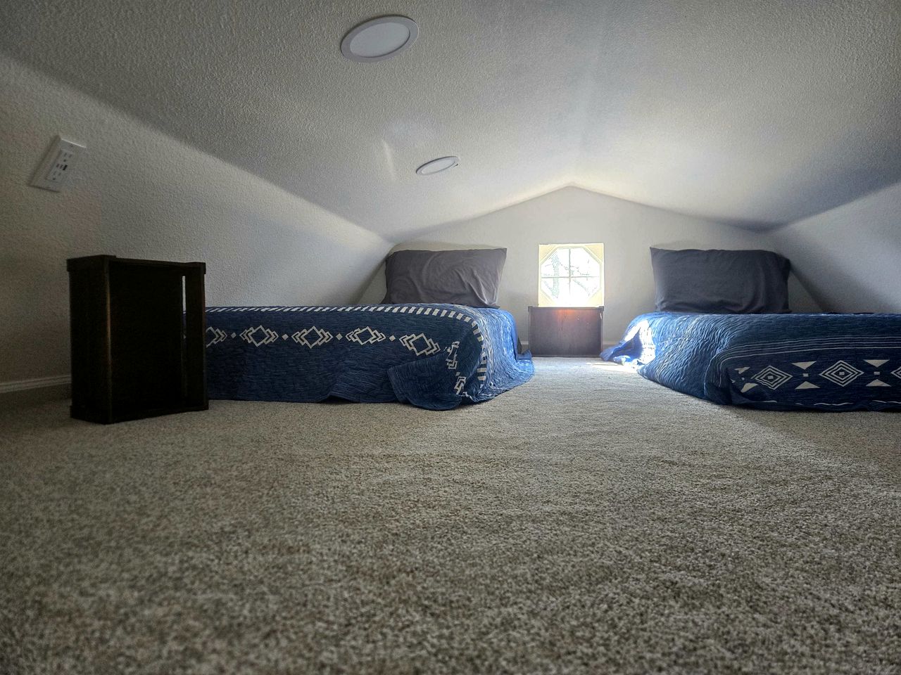 Cozy Lakefront Cabin with Private Beach Access Near Little Elm Beach, Little Elm TX