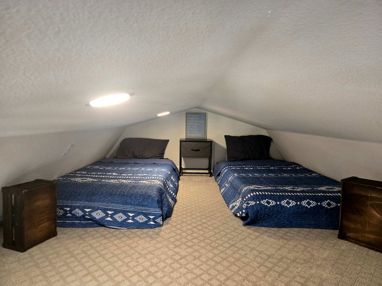 Cozy Lakefront Cabin with Private Beach Access Near Little Elm Beach, Little Elm TX