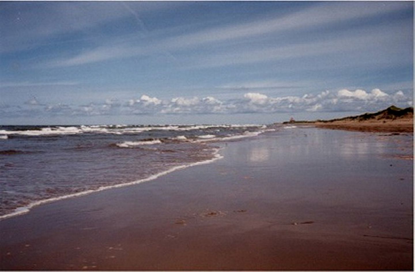 Luxury Beachfront Cottage with Private Pool on Prince Edward Island, Canada