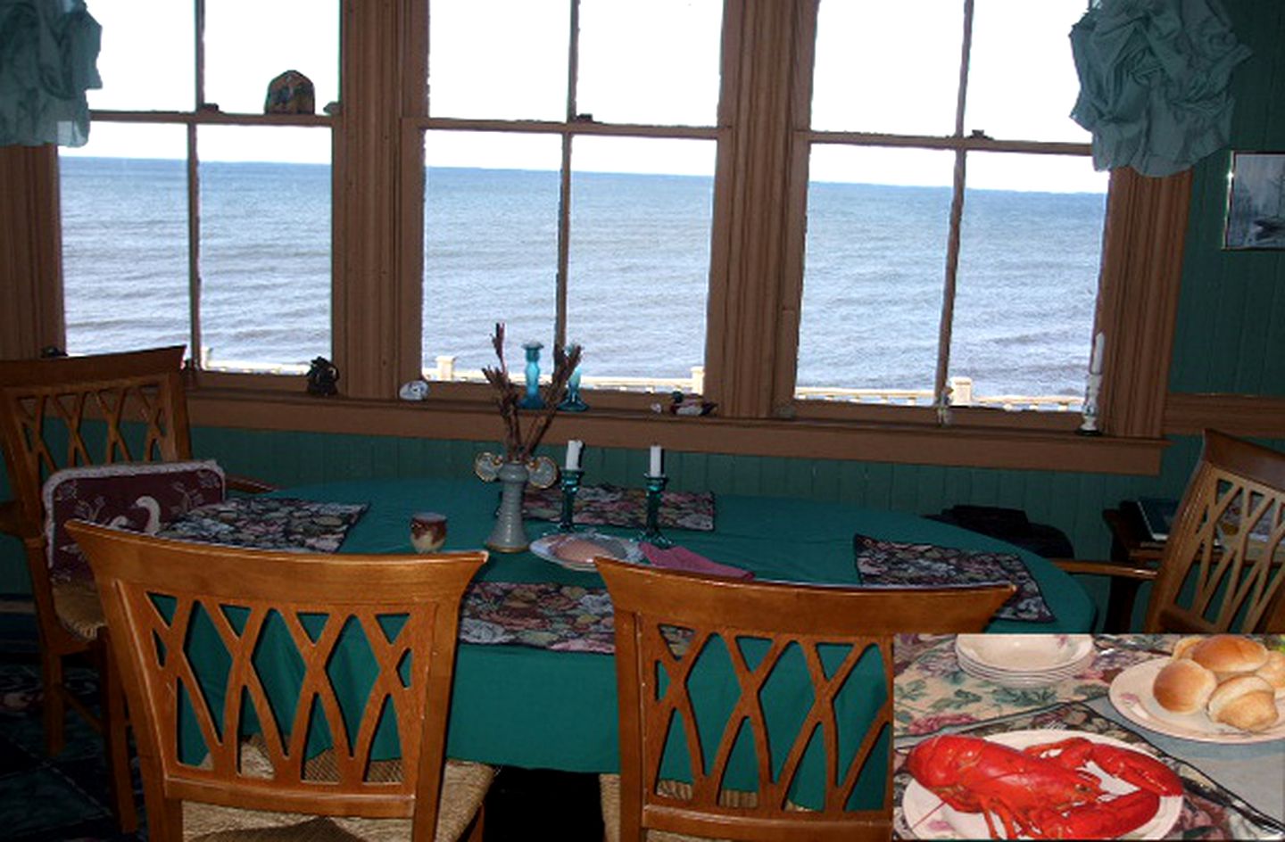 Luxury Beachfront Cottage with Private Pool on Prince Edward Island, Canada