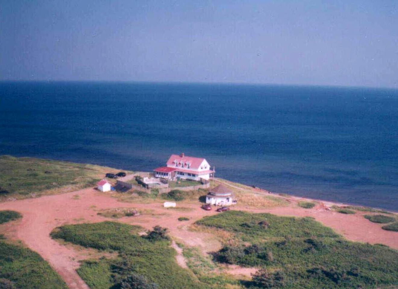 Luxury Beachfront Cottage with Private Pool on Prince Edward Island, Canada