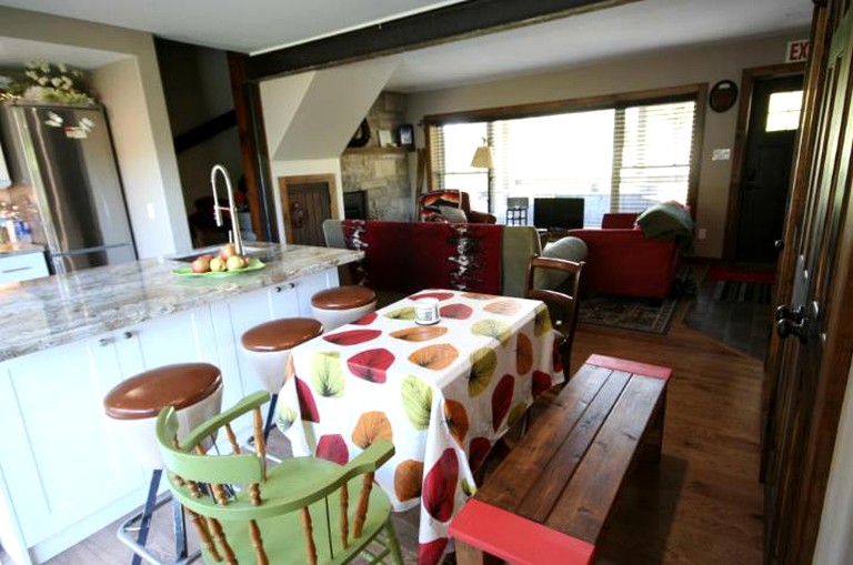 Vacation Rentals (The Blue Mountains, Ontario, Canada)