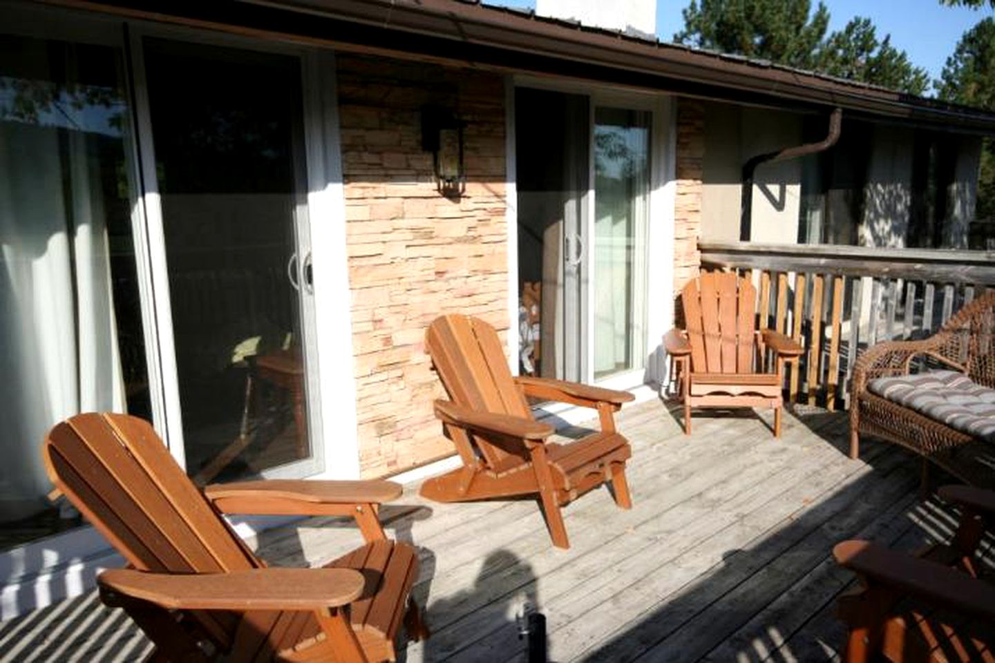 Homey Vacation Rental with Wood-Burning Stove near Wasaga Beach, Ontario