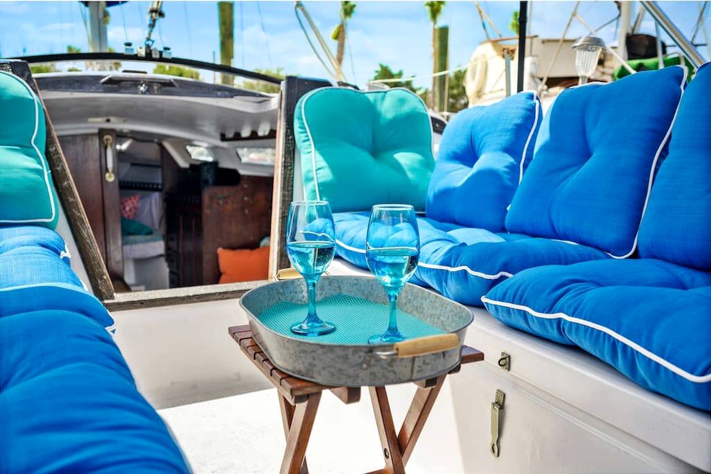 Pet-Friendly Boat with Picturesque and Chic Interior in Florida