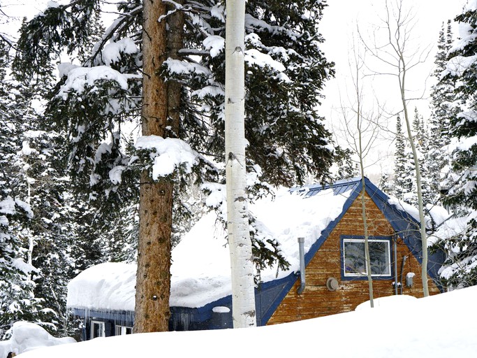 Brighton, Utah real esatate in the winter, covered in snow.