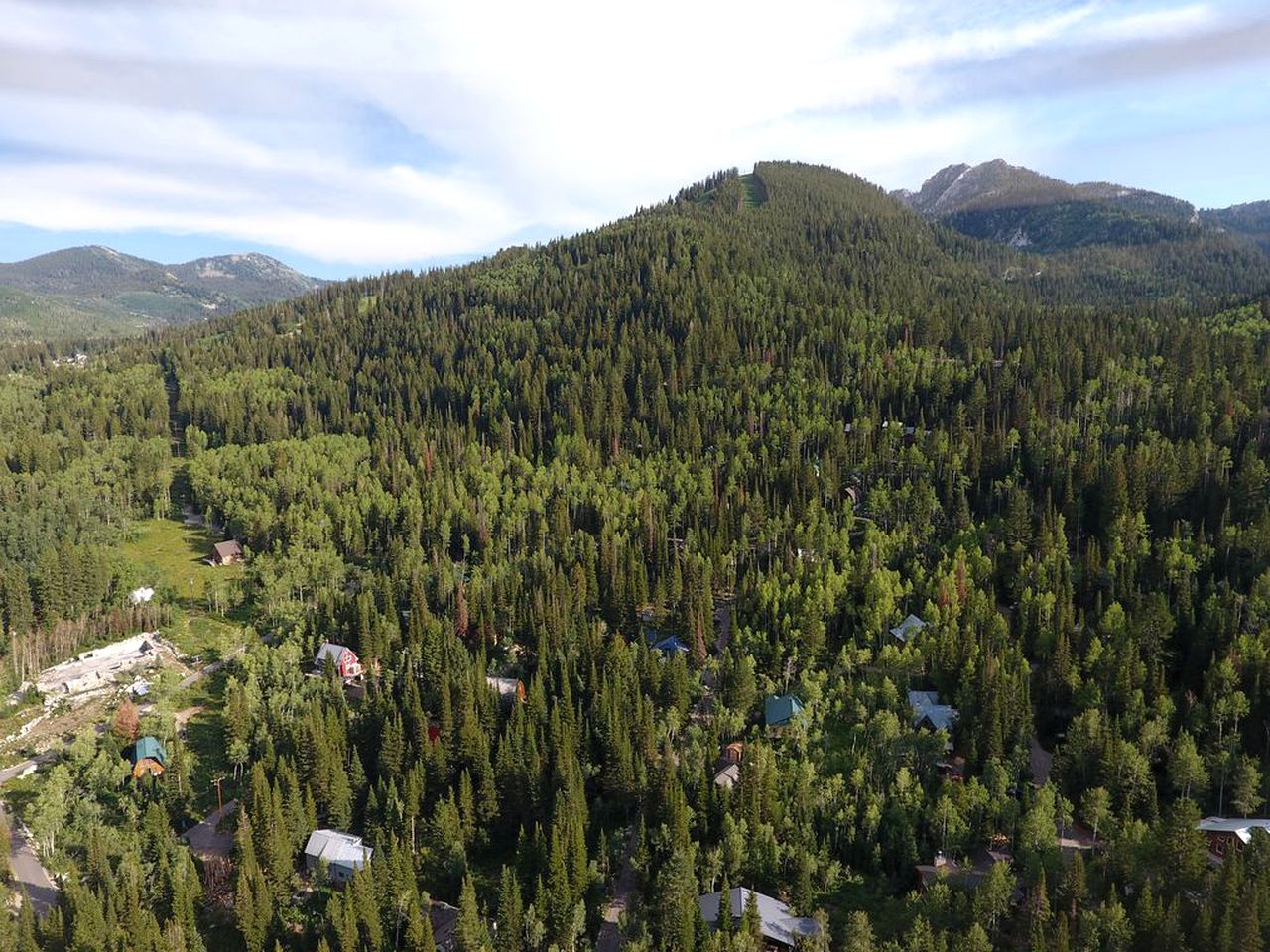 Gorgeous Cabin Rental in the Peaceful Pine Woodlands of Brighton, Utah