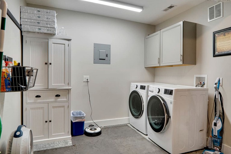 Cabins (United States of America, Lake Toxaway, North Carolina)