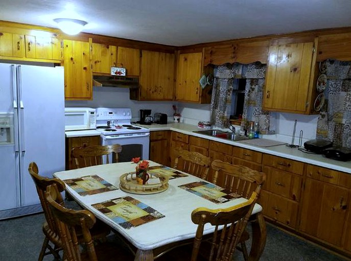 Cottages (Cana, Virginia, United States)