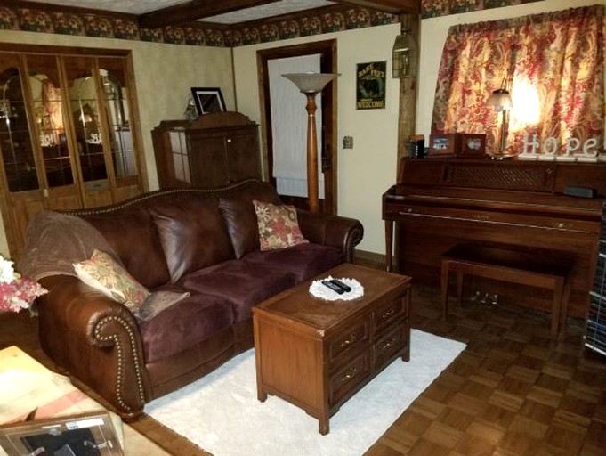 Nature Lodges (Cana, Virginia, United States)