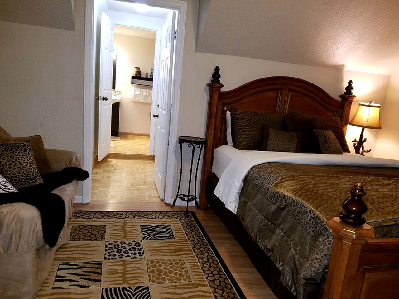 Charming Pet-Friendly Vacation Rental at a Lovely Bed and Breakfast near Hillsville, Virginia