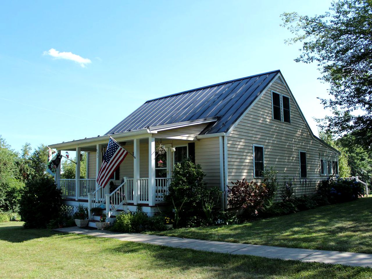 Private Cottage Rental in the Blue Ridge Mountains of Massies Mill, Virginia