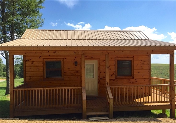 Cabins (United States of America, Purlear, North Carolina)