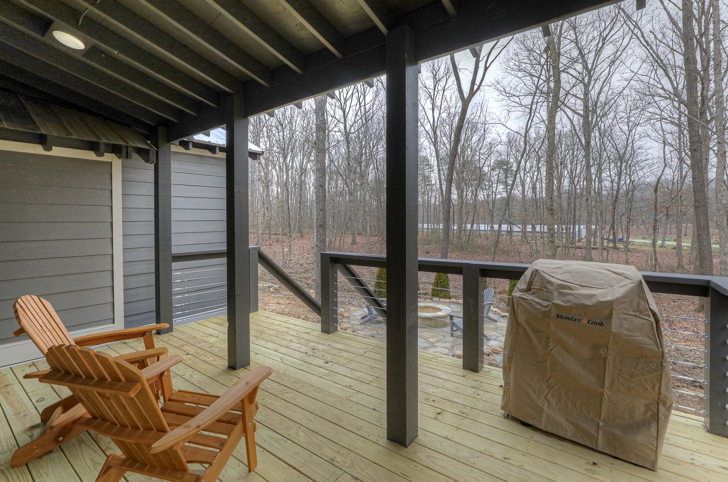 Embrace Nature in this Cozy Cabin with Fire Pit in Monteagle, Tennessee