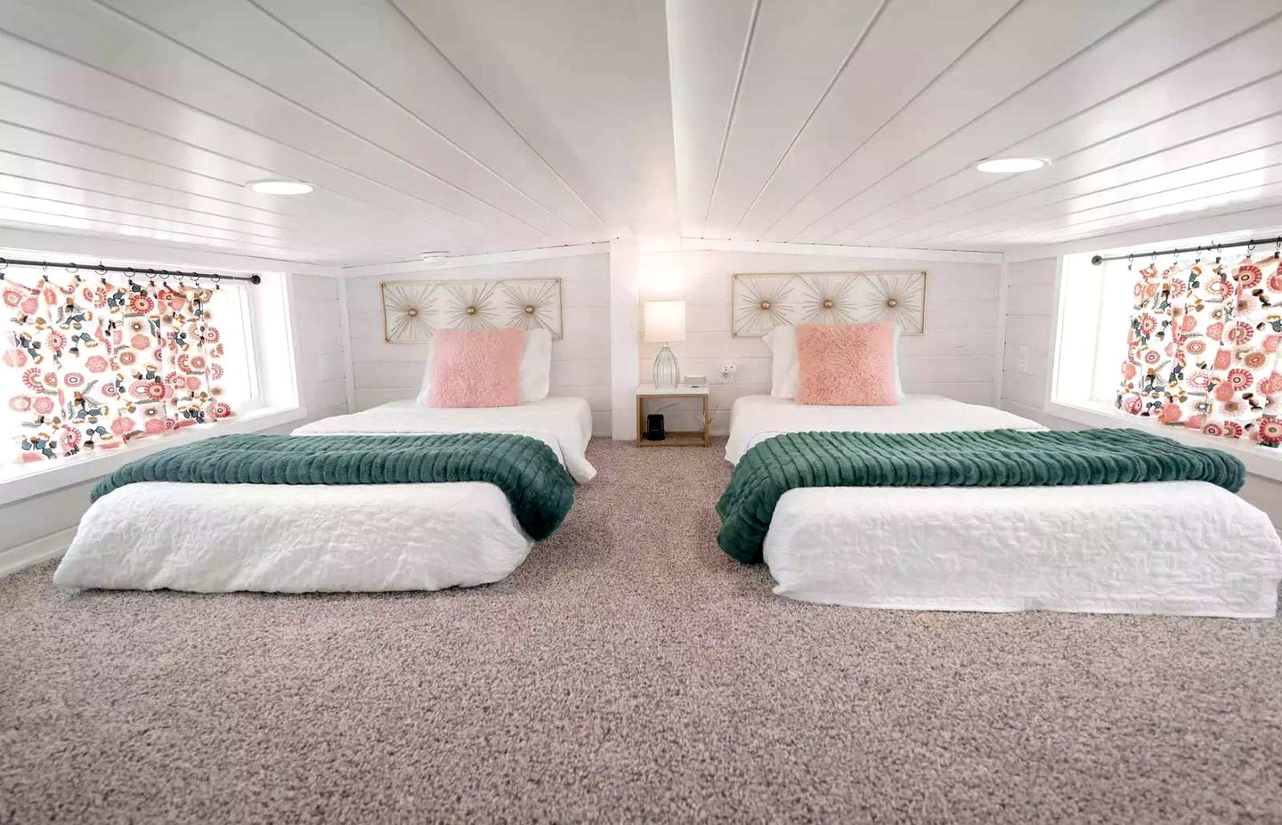 Peaceful Tiny Home Retreat with Pool and Resort Access Near Fredericksburg, TX