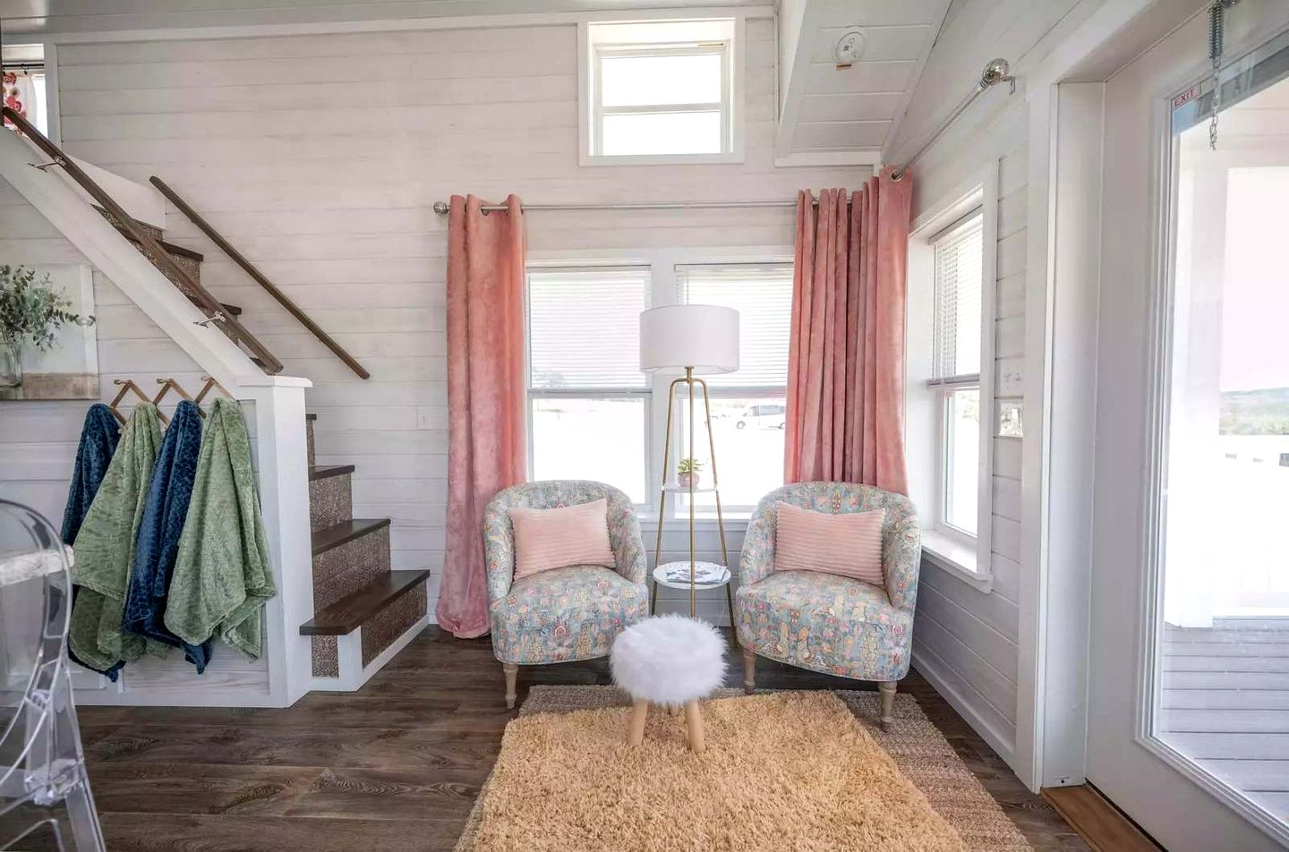 Peaceful Tiny Home Retreat with Pool and Resort Access Near Fredericksburg, TX