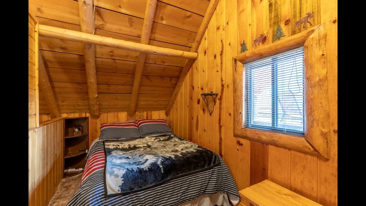 Rustic Cabin Retreat with Private Pond & Hot Tub near Island Park, Idaho